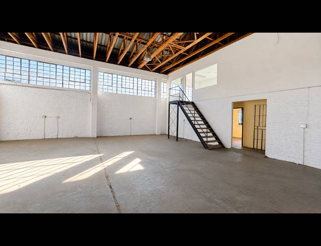 550M² WAREHOUSE TO LET IN MEADOWDALE